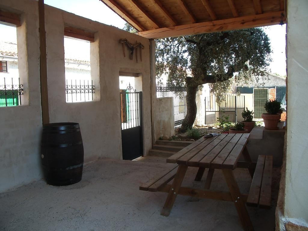 Gasthaus La Casa Del Cartero Pablo Saldana de Ayllon Exterior foto